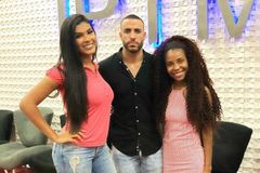 Pastor Leonardo Sale nega namoro com MC Pocah: 'Orei por ela'