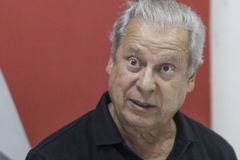 Dirceu reclama da influência das igrejas: 'A esquerda recuou'