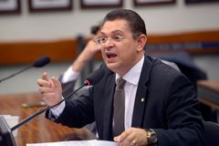 "Lula iniciou sua vingança", diz Feliciano após anulação de isenção