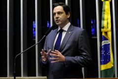 Deputado é vaiado ao destacar papel do cristianismo no fim da escravidão no Brasil | Notícias Gospel