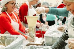 Igreja quer distribuir 1 milhão de refeições em comunidades carentes