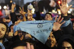 Deputados propõem revogação da legalização do aborto na Argentina
