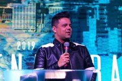 “Não compactuamos”, diz Léo Brandão sobre acusação de assédio contra Davi Passamani | Notícias Gospel