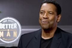 Denzel Washington alerta sobre vício em redes sociais: ‘Desligue o celular e você verá’