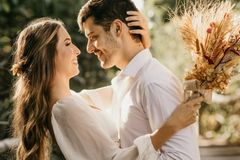 Famílias Indestrutíveis: Lições para ter um matrimônio saudável e duradouro