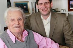 \"Aprendi com meu avô a urgência de pregar o Evangelho\", diz neto de Billy Graham