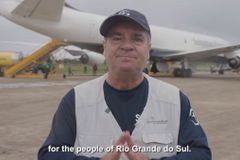 Franklin Graham e entidade enviam mais um avião ao RS