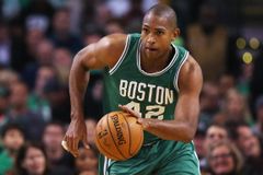Al Hartford: jogador do Celtics glorifica a Deus por vitória na NBA