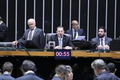 Após decisão do STF, Câmara cria comissão especial para debater proposta contrária