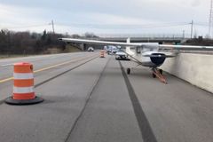 Piloto ora após motor de avião falhar em pleno voo: ‘Faça um milagre'