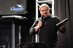 \"Parte de completar o ‘ide’ é reevangelizar a Igreja\", diz Rick Warren em Lausanne