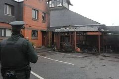 Ataques a edifícios religiosos acontecem a cada três dias na Irlanda do Norte