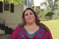 Atriz de 'This is Us' fala sobre sua fé: \"Não importa o que aconteça, Deus é suficiente\"