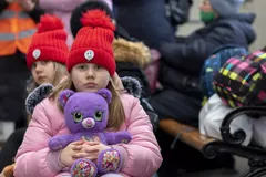 Líderes cristãos pedem à Rússia que devolva 19 mil crianças ucranianas sequestradas