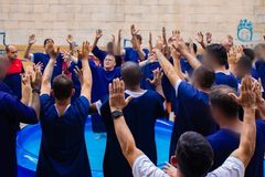 61 presos são batizados em penitenciária no RS: \"Transformação de vida\"