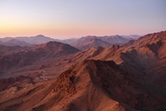 Cheio de Graça e de Verdade: Do Sinai à transfiguração