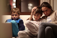 Assistir filmes de terror abre espaço para Satanás agir em você, diz pastor