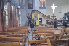 Homem-bomba ataca igreja na Síria e deixa cristãos mortos