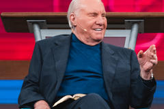 Jimmy Swaggart: O legado de um evangelista pentecostal