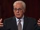 Pastor John MacArthur pode ser preso por continuar realizando cultos presenciais, nos EUA