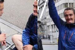 Homem que pedia esmolas é curado após oração na Irlanda: ‘Agora consigo andar’