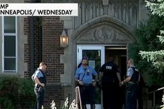 Ataques a igrejas nos EUA quadruplicaram nos últimos 4 anos, mostra relatório