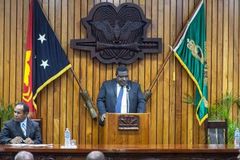 Papua Nova Guiné reconhece oficialmente a Trindade em sua Constituição