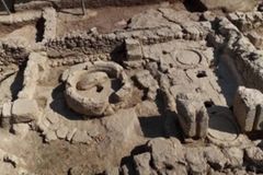 Arqueólogos descobrem propriedade em possível cidade ligada a Simão, o Mago