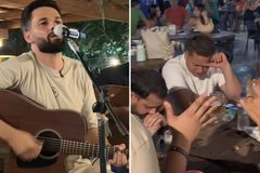 Cristãos evangelizam em bar no Pará e presença de Deus transforma o ambiente