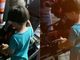 Menino ora por avô enquanto é socorrido pelo SAMU e emociona socorristas
