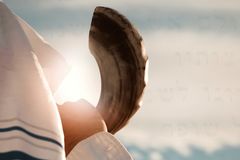 A Festa das Trombetas e o sacrifício de Isaque