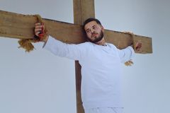 Jottape estreia no cenário gospel com a música \"Dimas, o Ladrão\"