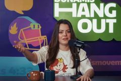 Ana Paula Valadão critica métodos de hipnose no louvor: \"Não é adoração racional\"