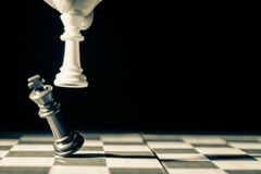 O exercício da crueldade do poder: No real e no imaginário