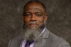 Morre Voddie Baucham, teólogo e fundador do Seminário Founders, aos 56 anos