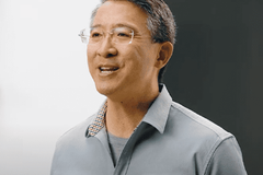 Internado na UTI, renomado escritor nos EUA prega o Evangelho e paciente se entrega a Jesus