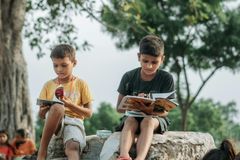 Autora inspira crianças a cuidarem da criação de Deus