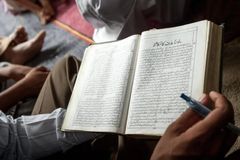 Muçulmano aceita Jesus após ler a parábola do semeador: \"Quero ser o solo fértil\"