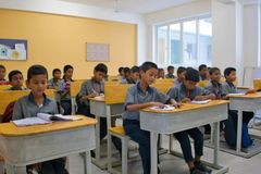 Crianças cristãs são forçadas a fingir ser muçulmanas nas escolas no Irã