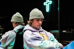 Justin Bieber critica a cultura de pastores celebridades: \"Muitos se colocam no pedestal\"