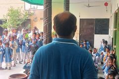 Pastor perseguido no Paquistão encoraja cristãos do Brasil: ‘Usem sua liberdade para Deus’