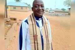 Pastor sequestrado na Nigéria é assassinado mesmo após resgate pago