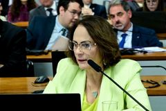 Comissão do Senado aprova projeto de lei que proíbe aborto após 22ª semana de gestação