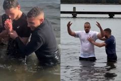 Pregador barrado na Inglaterra batiza convertidos na Holanda: “A fome de Deus é maior aqui”