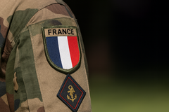 Rumores de Guerra: França quer Exército pronto para possível confronto com Rússia em 4 anos