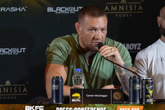 “Estou salvo e vivo pela Palavra de Deus”, afirma Conor McGregor