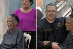 Após filha orar por 40 anos, mãe idosa é batizada em Goiás: \"O Céu está em festa\"