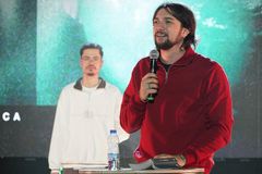 \"Fazer missões não é só ir a outro país, mas levar Jesus onde você está\", diz Luca Martini