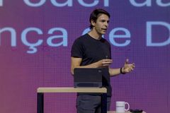 Kaká diz que firmou sua identidade na pior fase no futebol: ‘Entendi que era filho de Deus’