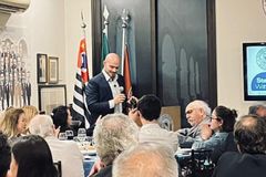 Após ataque antissemita, Faculdade de Direito da USP recebe André Lajst em evento com a CONIB